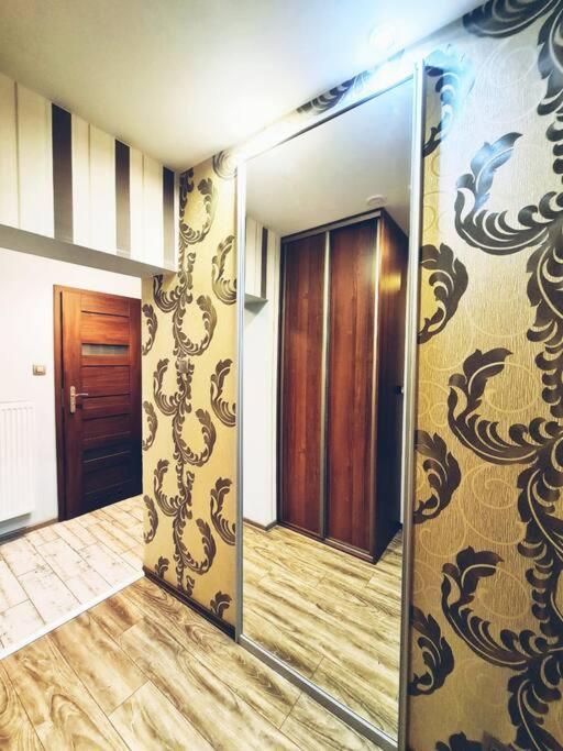Mikolajki Apartament Miedzy Mostami Екстер'єр фото